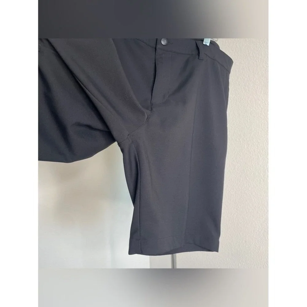 Adidas Men's 38 Black Lightweight Shorts Athletic Casual Golf Gym Preppy Summer